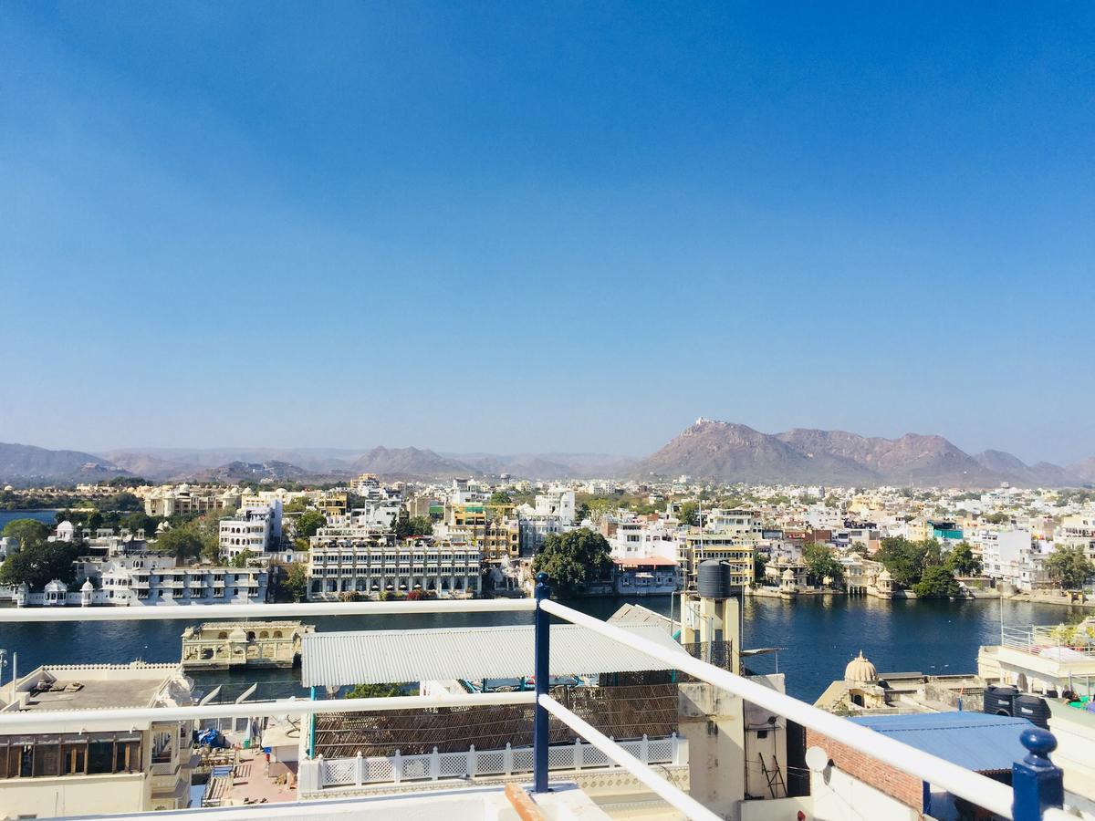 Maa Ji House On Lake Pichola Udaipur Exterior photo